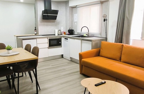 Arrabal Apartment | La Parada de Arco by Alogest
