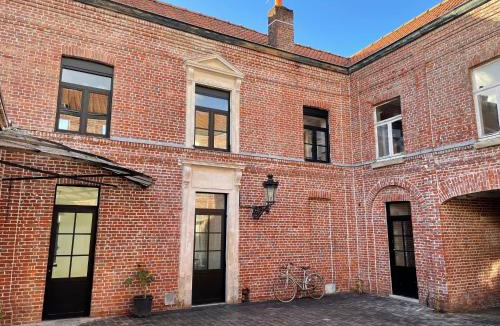 Lezennes Apartment | La Parcelle