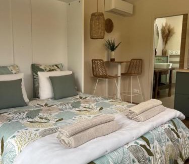 Clonas-sur-Vareze House | La parenthèse