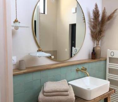 Clonas-sur-Vareze House | La parenthèse