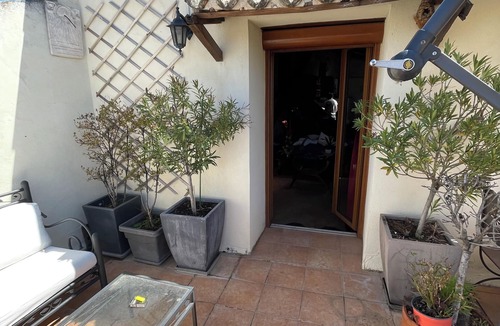 Bourg-Saint-Andeol Apartment | La Parenthèse, 2 bedrooms & terrace