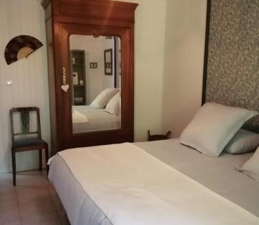 Saint-Etienne-du-Bois Bed & Breakfast | La Parenthèse