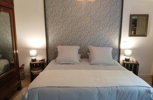 Saint-Etienne-du-Bois Bed & Breakfast | La Parenthèse