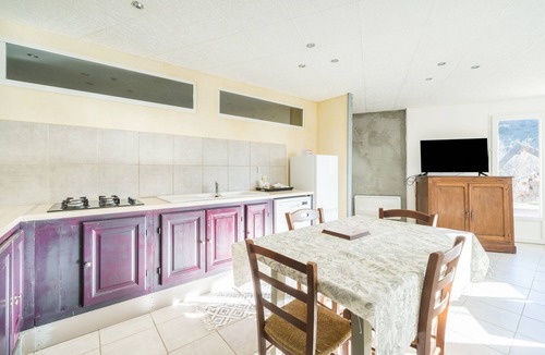 Villeneuve-de-Berg Apartment | La Parenthèse de l'Ibie - Proche des Monts d'Ardèche