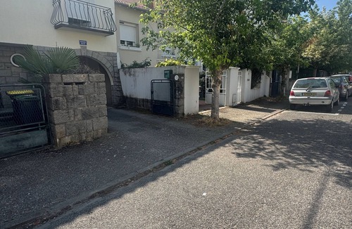 Pamiers Apartment | La parenthèse. 2 bedrooms. 75m2