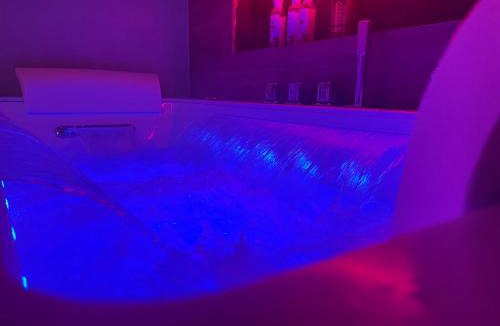 Donzere Apartment | La Parenthèse Balnéo