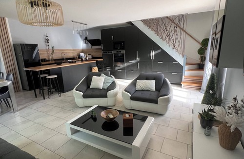 Donzere Apartment | La Parenthèse Balnéo