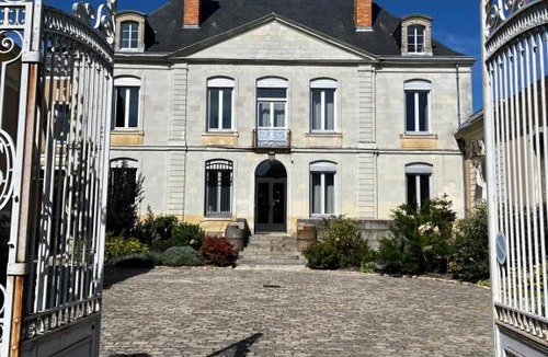 La Fleche House | La Parenthèse Fléchoise, Chambre Agathe