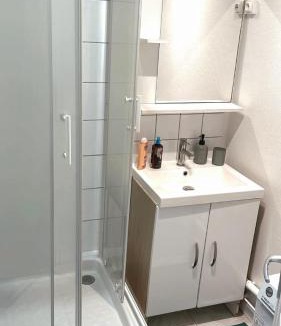 Saint-Quentin Apartment | La parenthèse