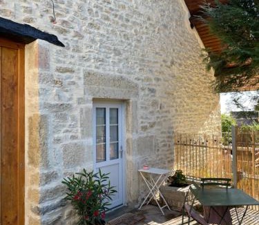 Montfaucon Apartment | La Parenthèse, Les Gîtes de Montfaucon