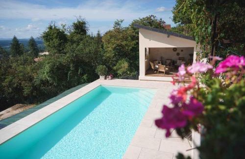 Montfaucon Apartment | La Parenthèse, Les Gîtes de Montfaucon