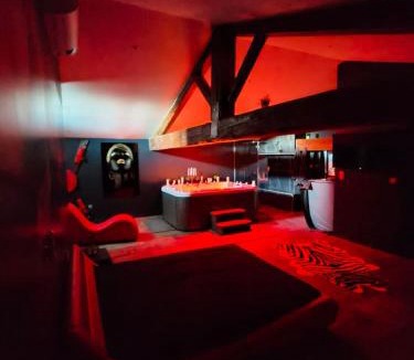 Moussan Apartment | La parenthèse Love room