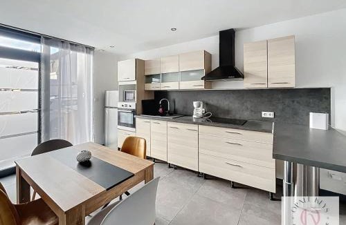 Saint-Pol-sur-Mer Apartment | La Parenthèse Urbaine - 1CH
