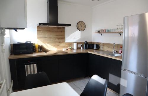 Vierzon Apartment | La Parisienne - 80m2