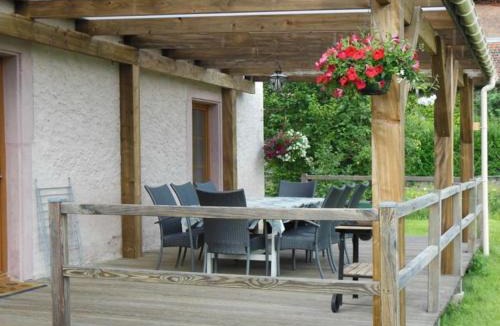 Le Saulcy House | La Parrière