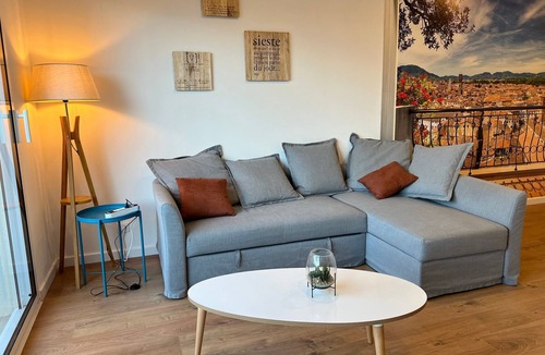 Saint-Clement-de-Riviere Apartment | La Pascaline, Appt 47m² 1er Étage Avec Belle vue