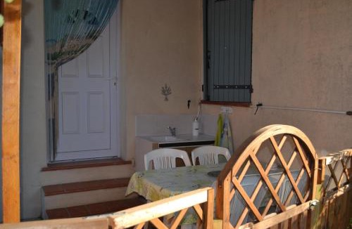 Barbentane House | la PASSERONNE