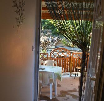 Barbentane House | la PASSERONNE