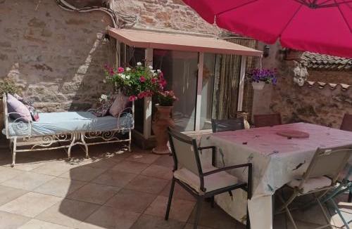 Saint-Chinian House | LA PASTOURELLE