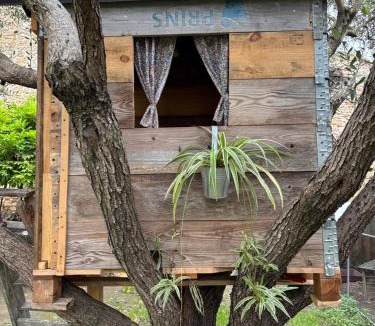 Luc-sur-Orbieu Bed & Breakfast | La Pause Bonheur La Campagnarde