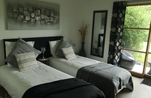 Surville Bed & Breakfast | LA PAUSE