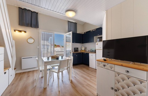 La Tranche-sur-Mer House | La Pause Iodée – Close to Beaches and Town Center