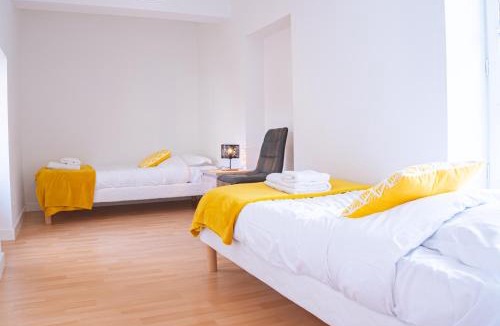 Peronne Apartment | La Pause Péronnaise - Maison de ville en coeur de village