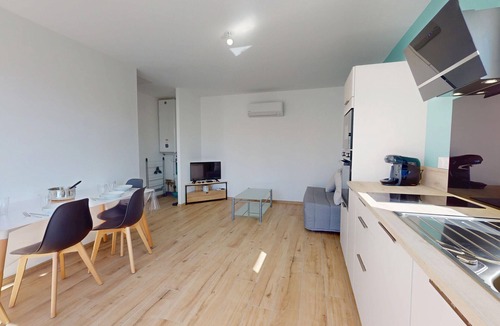 Saint-Gilles-Croix-de-Vie Ski Chalet | La Petite Vague
