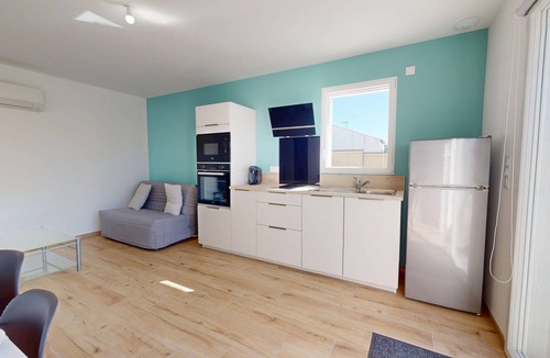 Saint-Gilles-Croix-de-Vie Ski Chalet | La Petite Vague