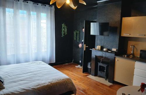 Abbeville Apartment | la penombre spa