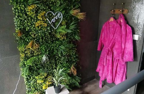 Abbeville Apartment | la penombre spa