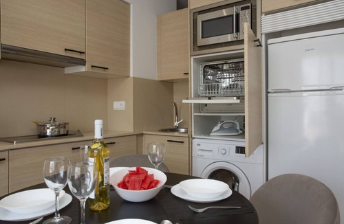 Castello de la Plana Apartment | La Pergola 1D - Interior Studio with Terrace
