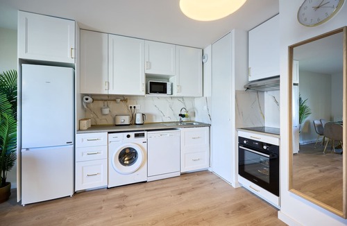 Courseulles-sur-Mer Apartment | La Perle de Nacre - 5min de la Plage