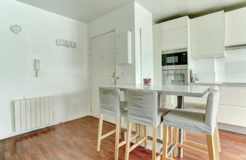 Mantes-la-Jolie Apartment | La perle de sully - mante la jolie
