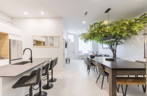 Plateau Mont Royal Apartment | La Perle – Elegance, Luxury Space & Comfort, 4 Br