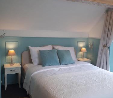 Theneuille Bed & Breakfast | La Perle Secrète