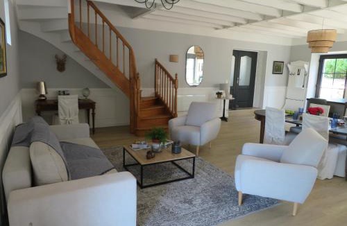 Teloche Villa | La Perriche