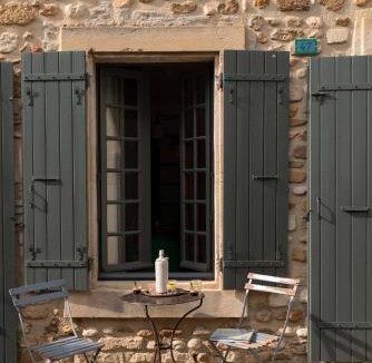 Visan House | la Perroya