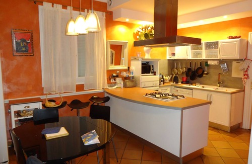 Entraigues-sur-la-Sorgue House | La petite bastide de Trevouse, 4 stars with swimming pool