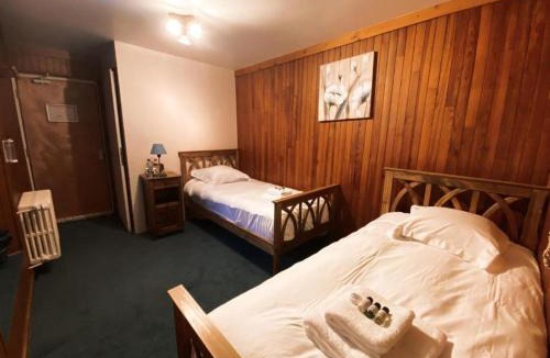 Bourg-Saint-Maurice Hotel | La Petite Auberge
