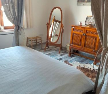 Lorquin House | La Petite Auberge