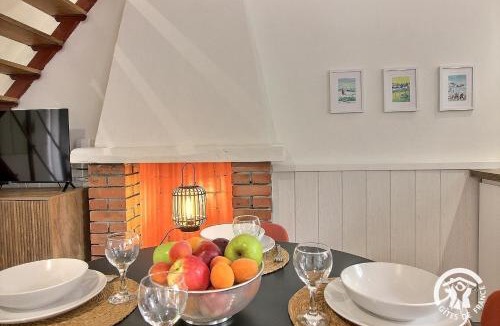 Pleumeur-Gautier House | La petite bretonne