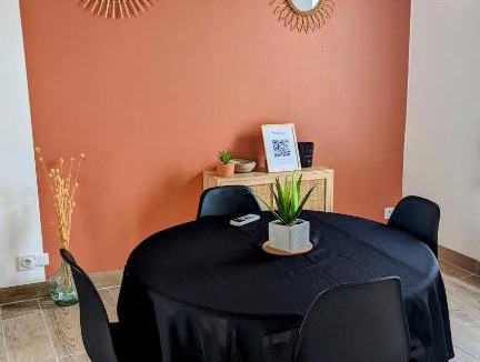 Chateauroux House | La Petite Chaume