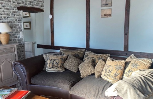 Russy Cottage | La petite de Houtteville