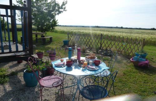 Sancoins House | La Petite Fadette