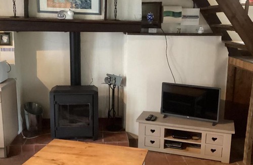 Javron les Chapelles House | La Petite Fleur