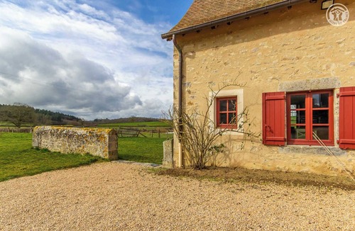 Mornay House | La Petite Flaque - MORNAY