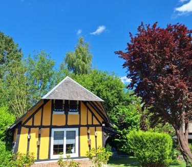 Bosroumois House | La petite maison