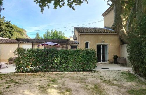 Villeneuve-les-Avignon Apartment | La petite Seigneurette 2