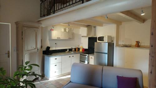 Villeneuve-les-Avignon Apartment | La petite Seigneurette 2